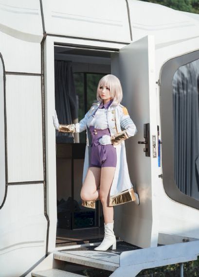 欧美美女搞黄_720在线视频播放