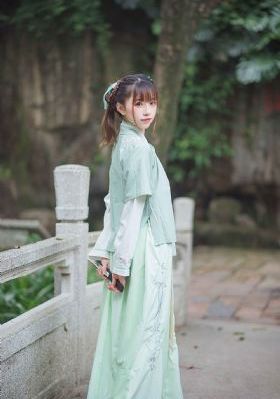亚洲野狼第一精品蜜臀av_BD韩语在线观看视频