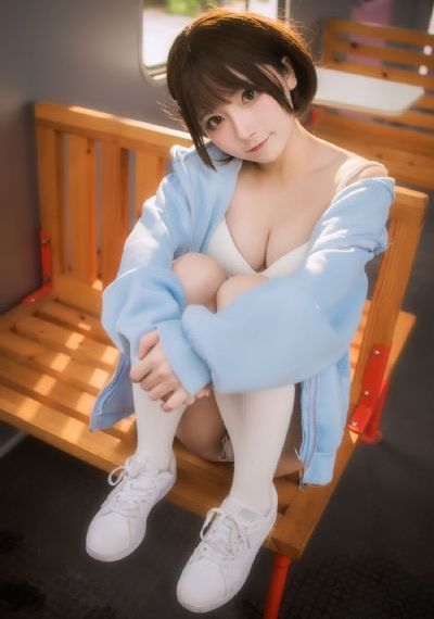 亚洲av日韩综合一区在线观看_蓝光免费在线观看