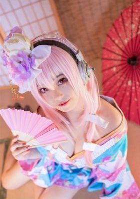 色妞综合网_BD韩语全集免费观看
